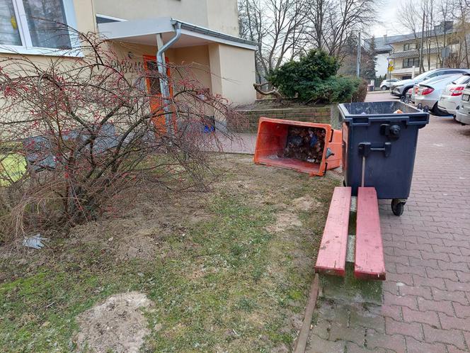 Problem z odbiorem śmieci na Czechowie