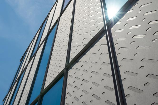 Biurowiec w Nysie 16