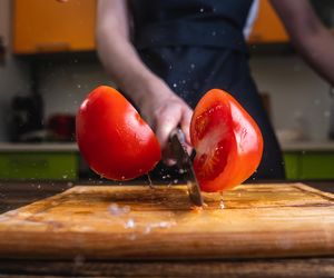  Są w każdym domu, a mogą rujnować tarczycę. Tych warzyw unikaj jak ognia