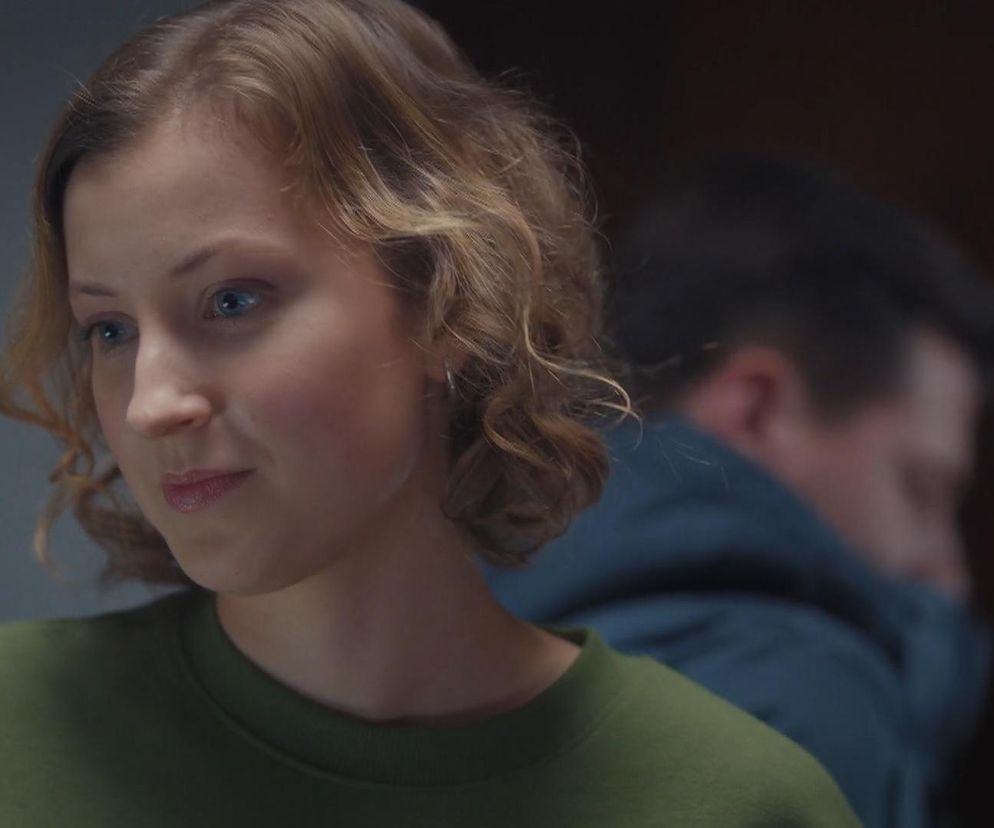 M jak miłość odc. 1861. Natalka (Dominika Suchecka), Adam Karski (Patryk Szwichtenberg) 