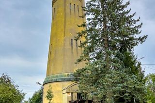 Nietypowe miasto w woj. warmińsko-mazurskim. Mieszka w nim mniej osób niż na wielu wsiach