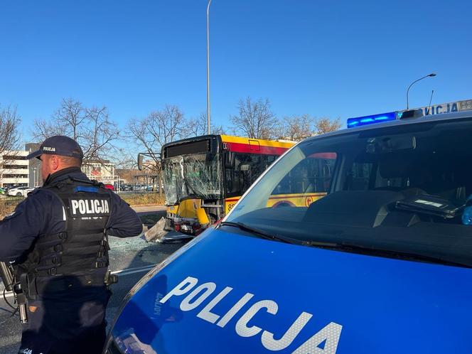 Wypadek autobusu w Warszawie