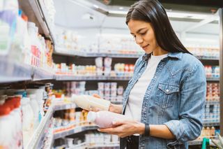 Kefir czy maślanka? Zaskakujące różnice w korzyściach dla zdrowia