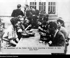 1 sierpnia powstanie warszawskie prl obchody