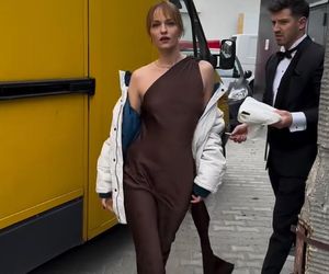 Barwy szczęścia na planie. Justin (Jasper Sołtysiewicz), Ola (Michalina Robakiewicz)