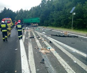 Wypadek na DK6. Zderzyły się ciężarówki