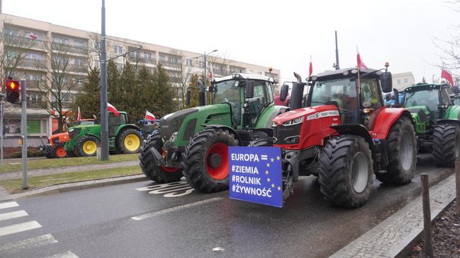 Protest rolników w Olsztynie 21 lutego. Co dzieje się w centrum?