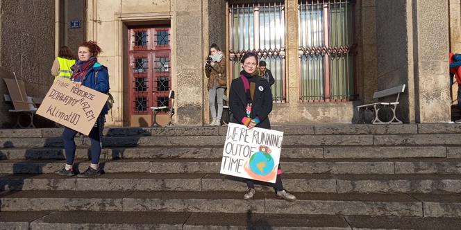 Wielki protest w Krakowie. Strajkowali w obronie klimatu 