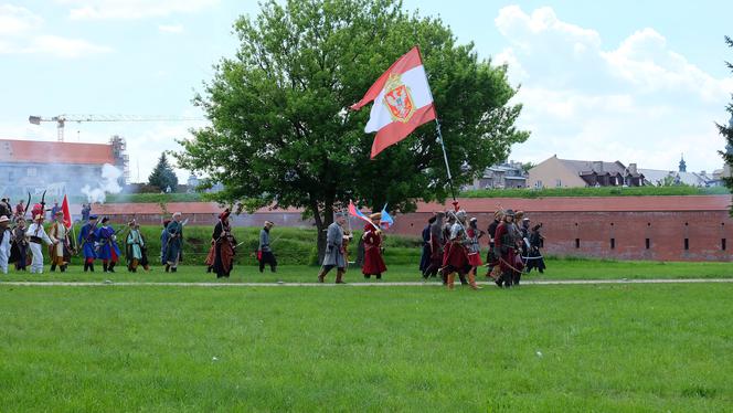 Do Zamościa wkroczyły wojska [GALERIA]