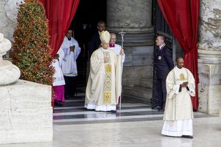 Leon XIV i niecodzienna sytuacja na placu św. Piotra. Papież od razu przeprosił