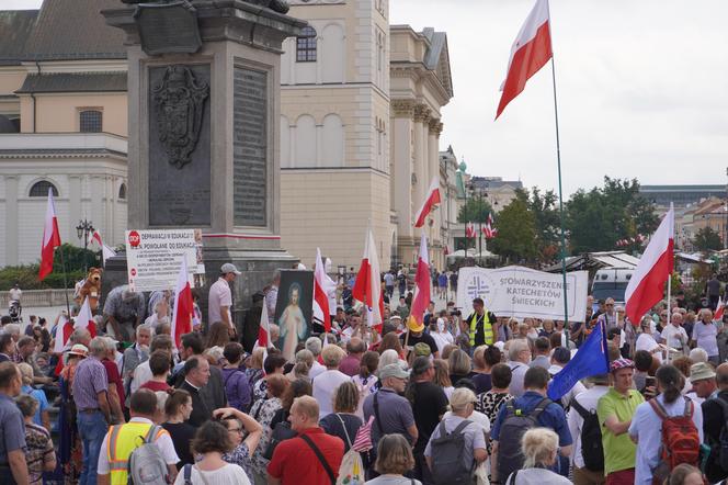 Protest katechetów w Warszawie 21.08.2024