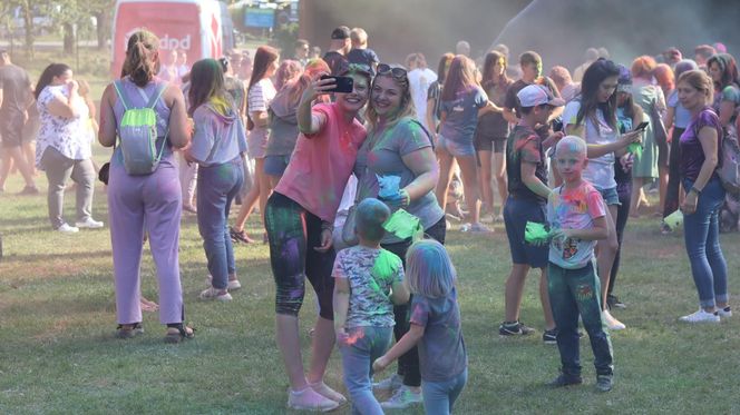 To była prawdziwa eksplozja kolorów! Tak wyglądało Holi Święto Kolorów w Lublinie 2023! [GALERIA]