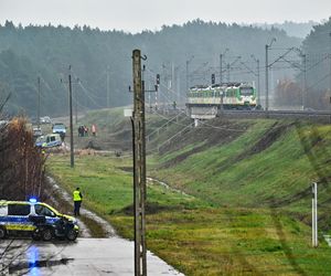 Uszkodzone linie kolejowe pod Dęblinem i w Puławach