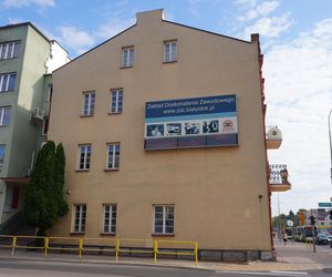 To najpiękniejsza kamienica w Białymstoku. Ceglana fasada z XIX wieku błyszczy do dziś