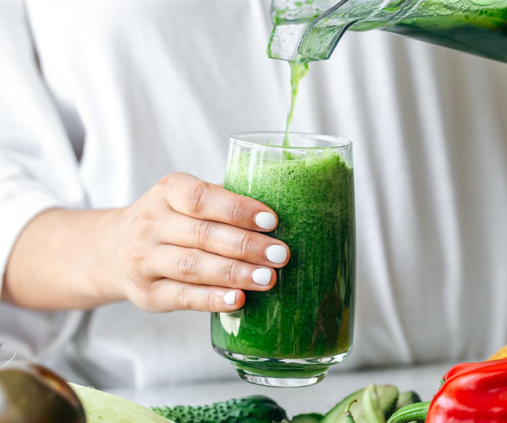 Koktajl Shreka to sposób na płaski brzuch. Połącz 2 składniki i ciesz się lekkością