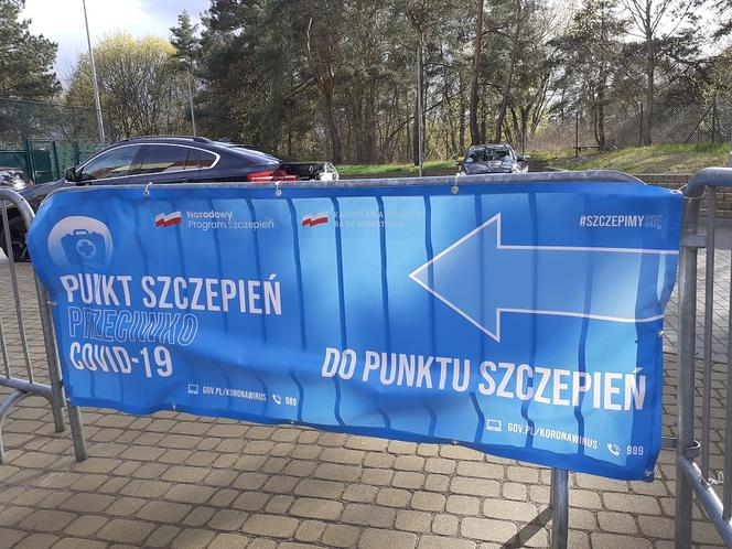 Punkt szczepień przy kortach w Toruniu