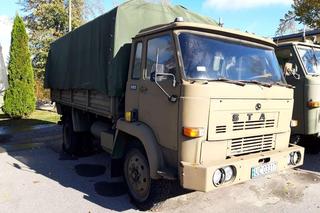 AMW w Lublinie wyprzedaje sprzęt i pojazdy wojskowe. Zobacz, co można kupić!