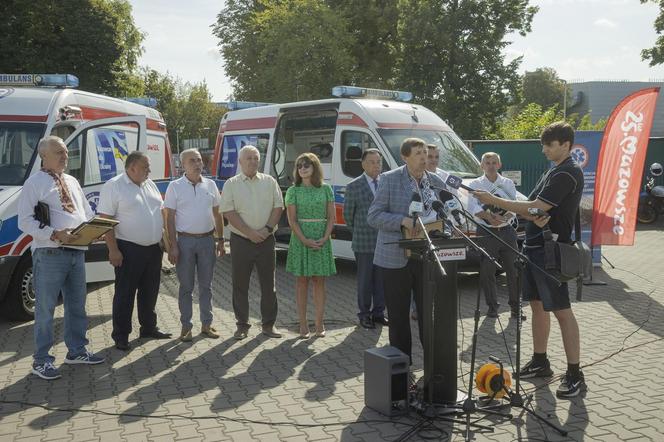 Z Mazowsza do Ukrainy. Kolejne karetki trafiły do naszych sąsiadów