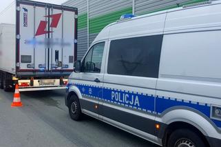 Śmiertelny wypadek na A1 pod Piotrkowem Trybunalskim! 49-latka nie przeżyła uderzenia tira [ZDJĘCIA]