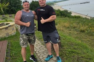 Przez lata walczyli z Pudzianem w strongman, teraz wyglądają tak. Niezwykłe spotkanie Radzikowskiego i Savickasa
