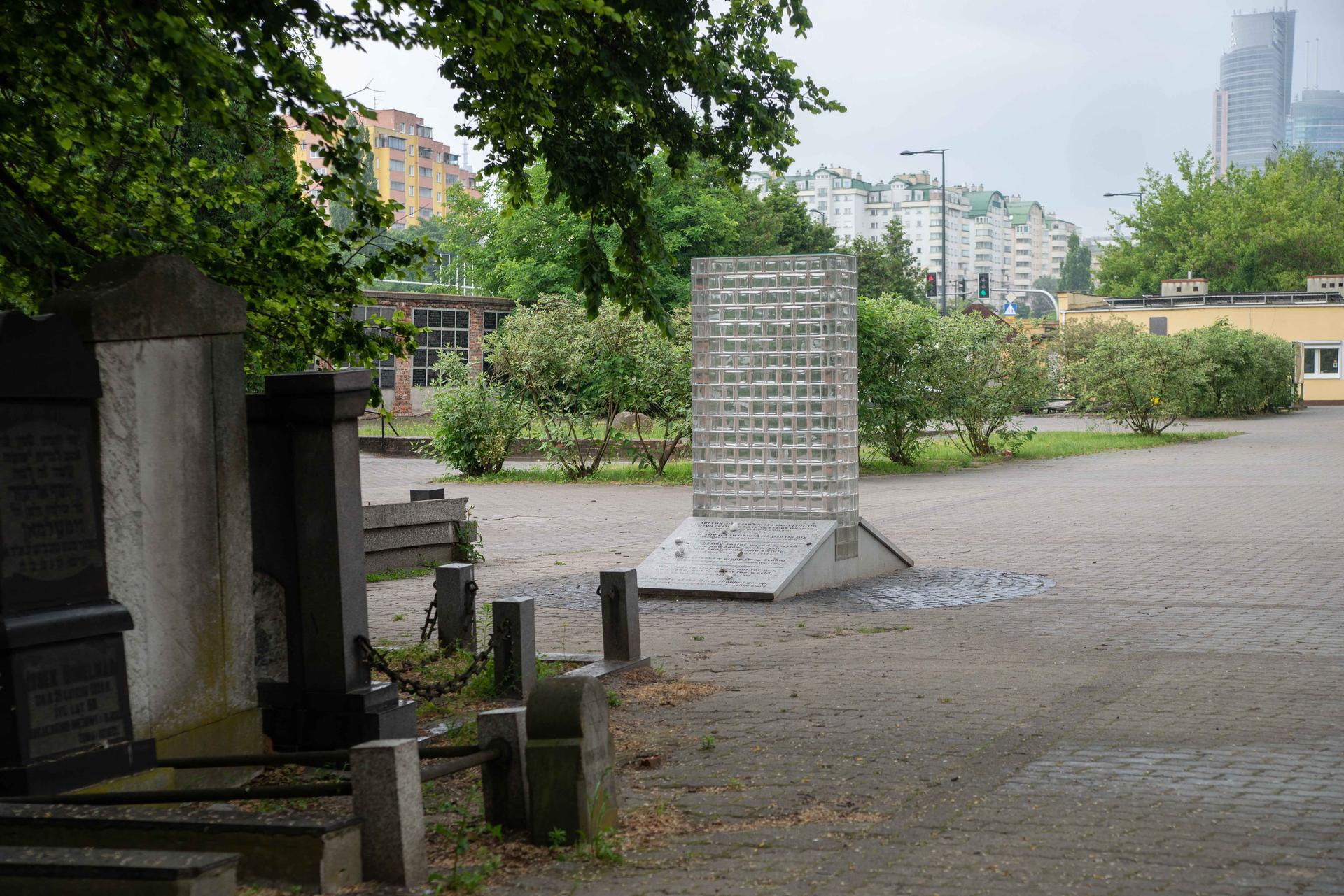 Grób symboliczny grupy Oneg Szabat