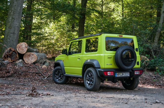 Suzuki Jimny 1.5 102 KM 4WD XLED