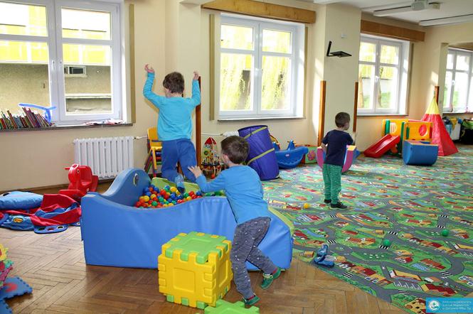 Tymczasowe przedszkole urządził dla swoich pracowników gorzowski szpital.