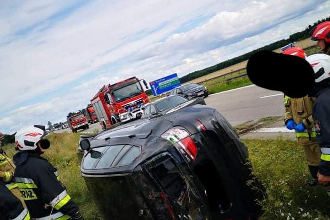 Dolnośląskie: tragiczny wypadek na A4. Pies w samochodzie wpadł na miejsce kierowcy! 