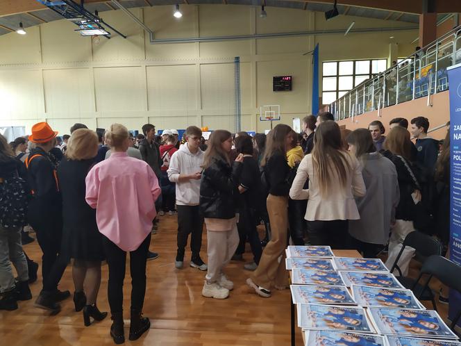 Fotorelacja z 14. Targów Edukacyjnych i dni otwartych w Zespole Szkół Ponadgimnazjalnych nr 3 w Siedlcach