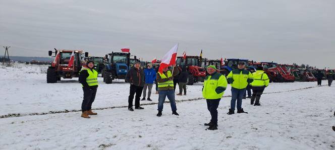 Rolnicy w Wejherowie. Protest na drodze krajowej nr 6