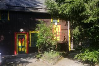 Zabytkowa willa w Szklarskiej Porębie na sprzedaż. Przez pół wieku działał tam ośrodek Radość 