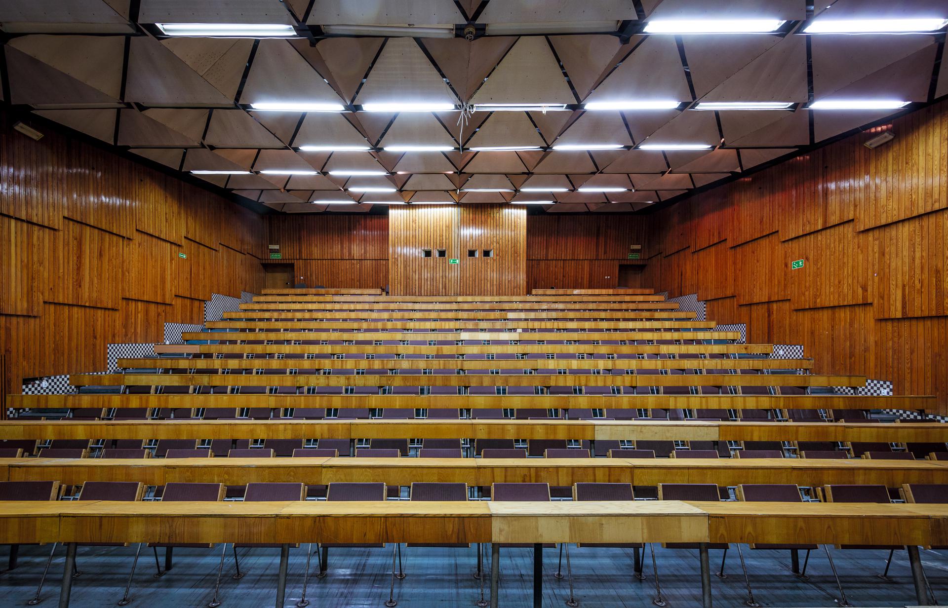 Audytorium Instytutu Chemii Uniwersytetu Wrocławskiego 3