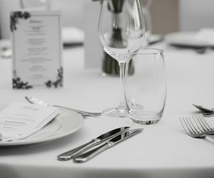 Cena za talerzyk na weselu. Lokale zaskakują ukrytymi opłatami?