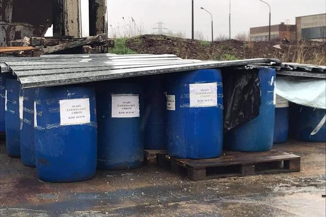 Toksyczne odpady na terenie Krakowskich Zakładów Garbarskich 