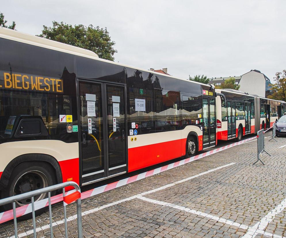 Trójmiasto. Komunikacja miejska w Sylwestra i Nowy Rok. Mogą zostać uruchomione dodatkowe kursy