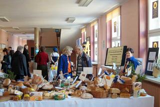 KAŻDY KRAJ MA SWÓJ CHLEB