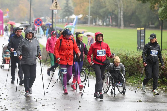 Bieg Bądź aktywny - przegoń raka. 6. edycja w Katowickim Parku Leśnym