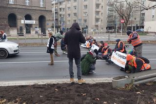 Ostatnie Pokolenie chce rozmów z premierem. Nieoficjalnie: do spotkania nie dojdzie [NASZ NEWS]