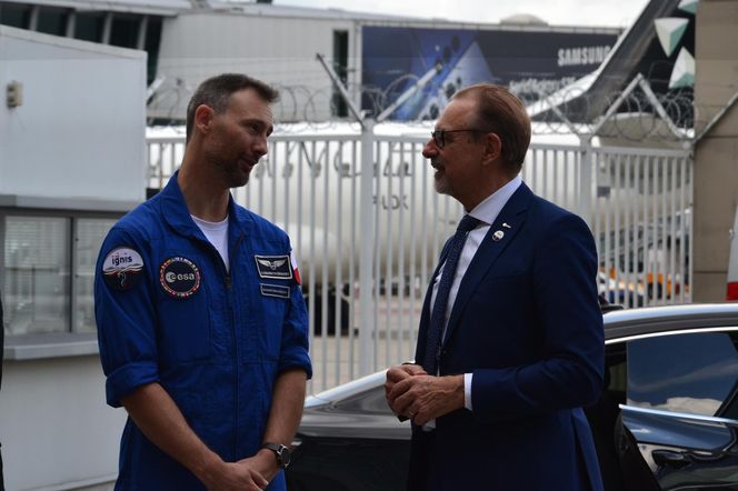 Sławosz Uznański-Wiśniewski wrócił do Polski