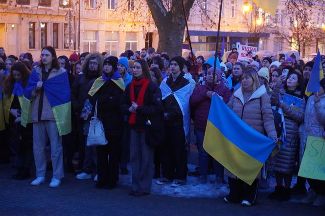 Manifestacja w trzecią rocznicę wybuchu wojny w Ukrainie