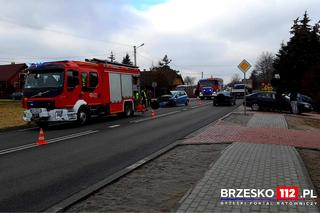 Uszew. Zderzenie dwóch samochodów na drodze krajowej nr 75