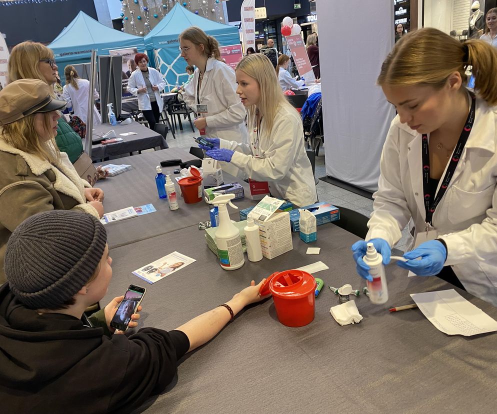 Czas na wiosenny przegląd zdrowia! Akcja studentów w Galerii Warmińskiej