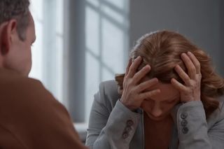 Pierwsza miłość odc. 4046. Teresa (Ewa Skibińska), Mateusz Stik (Lesław Żurek)