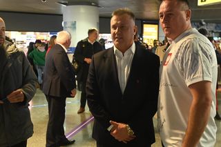 Tłumy na lotnisku w Warszawie powitały polskie piłkarki! 