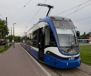 W Krakowie papież Franciszek podróżował tramwajem. Bydgoska Pesa jeździ do dziś 