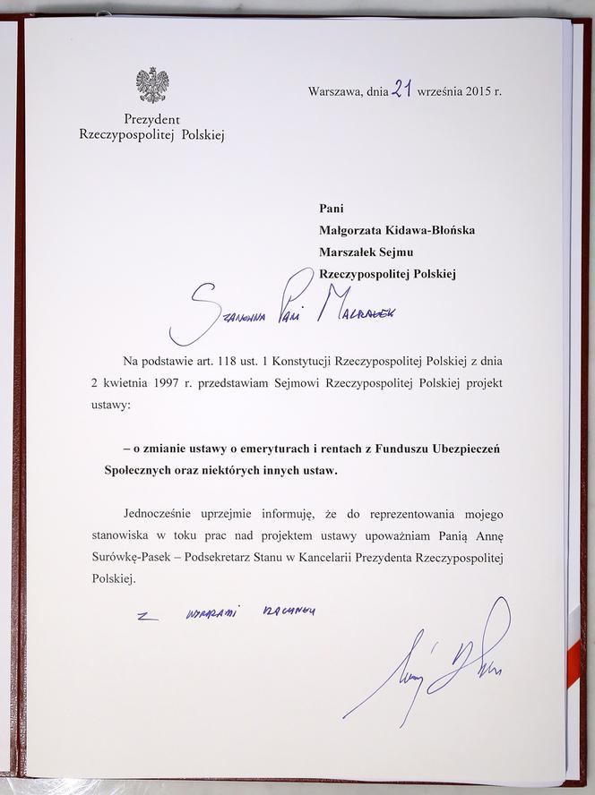 OBNIŻCIE WIEK EMERYTALNY