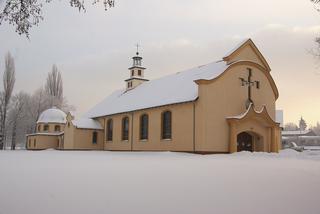 Zadyma na pasterce w Zielonej Górze. Wierni obrzuceni śniegiem!