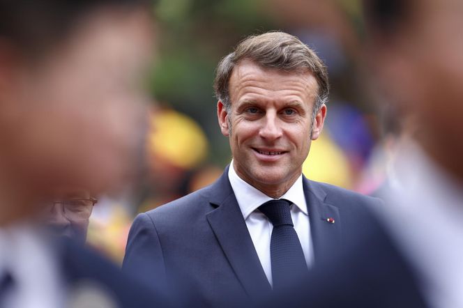 Francja/ Pałac Elizejski tonuje gwałtowny gest Brigitte Macron wobec męża, uchwycony przez kamery