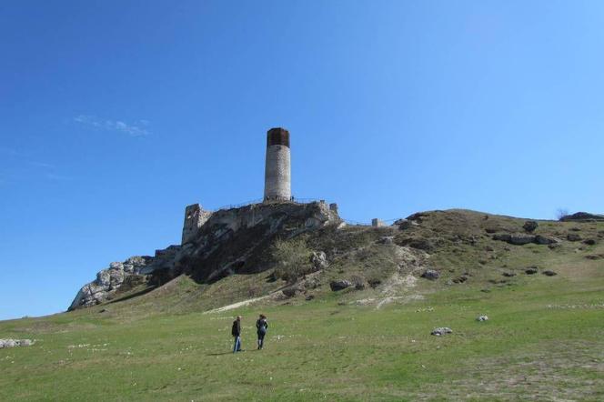 Baszta i jaskinia zamkowa w Olsztynie będą udostępnione turystom do zwiedzania