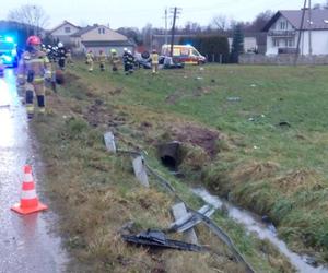 Tragiczny wypadek w Hucie Nowej koło Kielc. Nie żyją dwie osoby